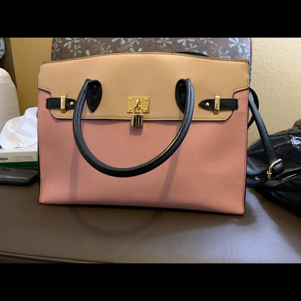 Purse - Picture 2 of 2